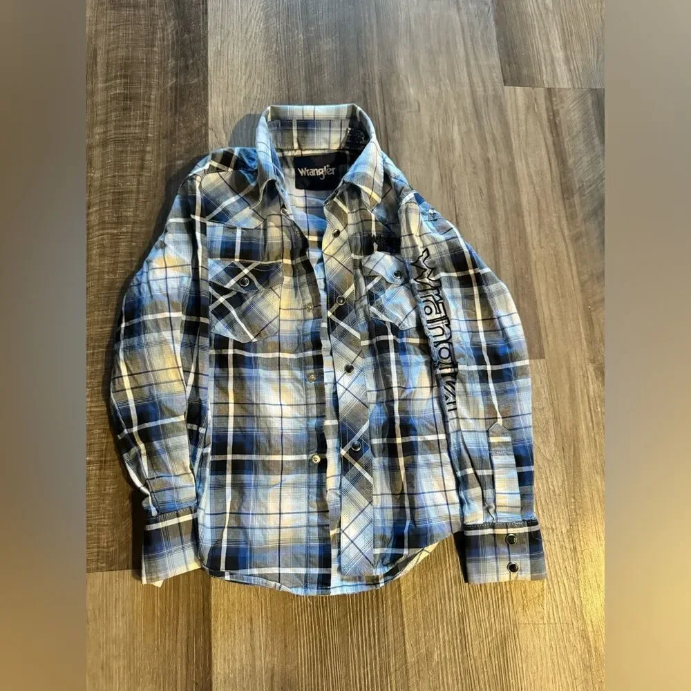 Boys wrangler button down shirt